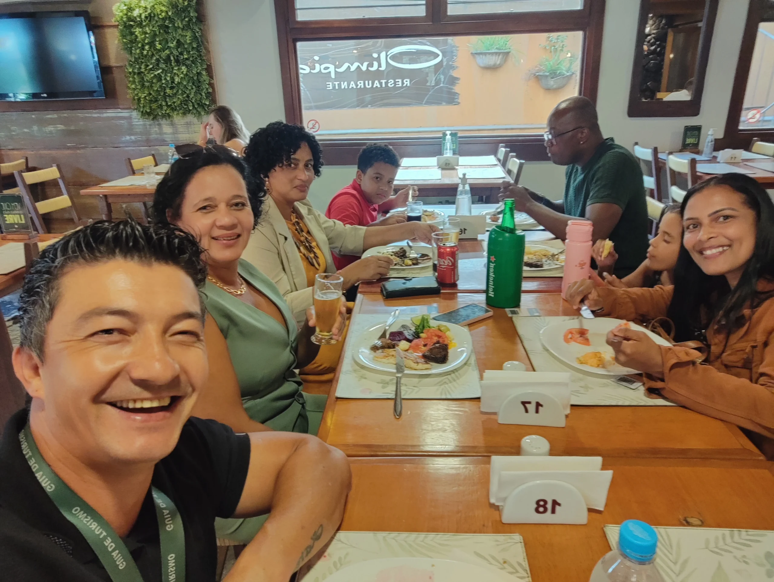 Parada para almoço no traslado para Gramado