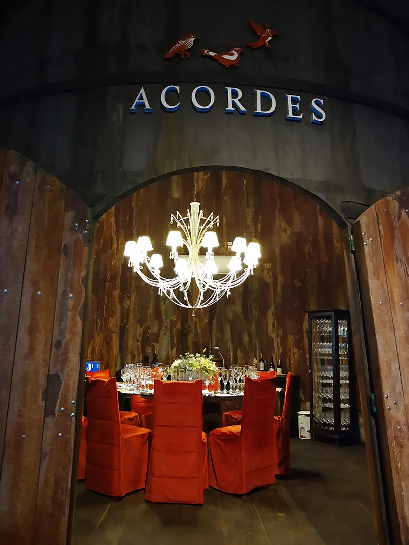 Sala reservada para degustação no Vale dos Vinhedos