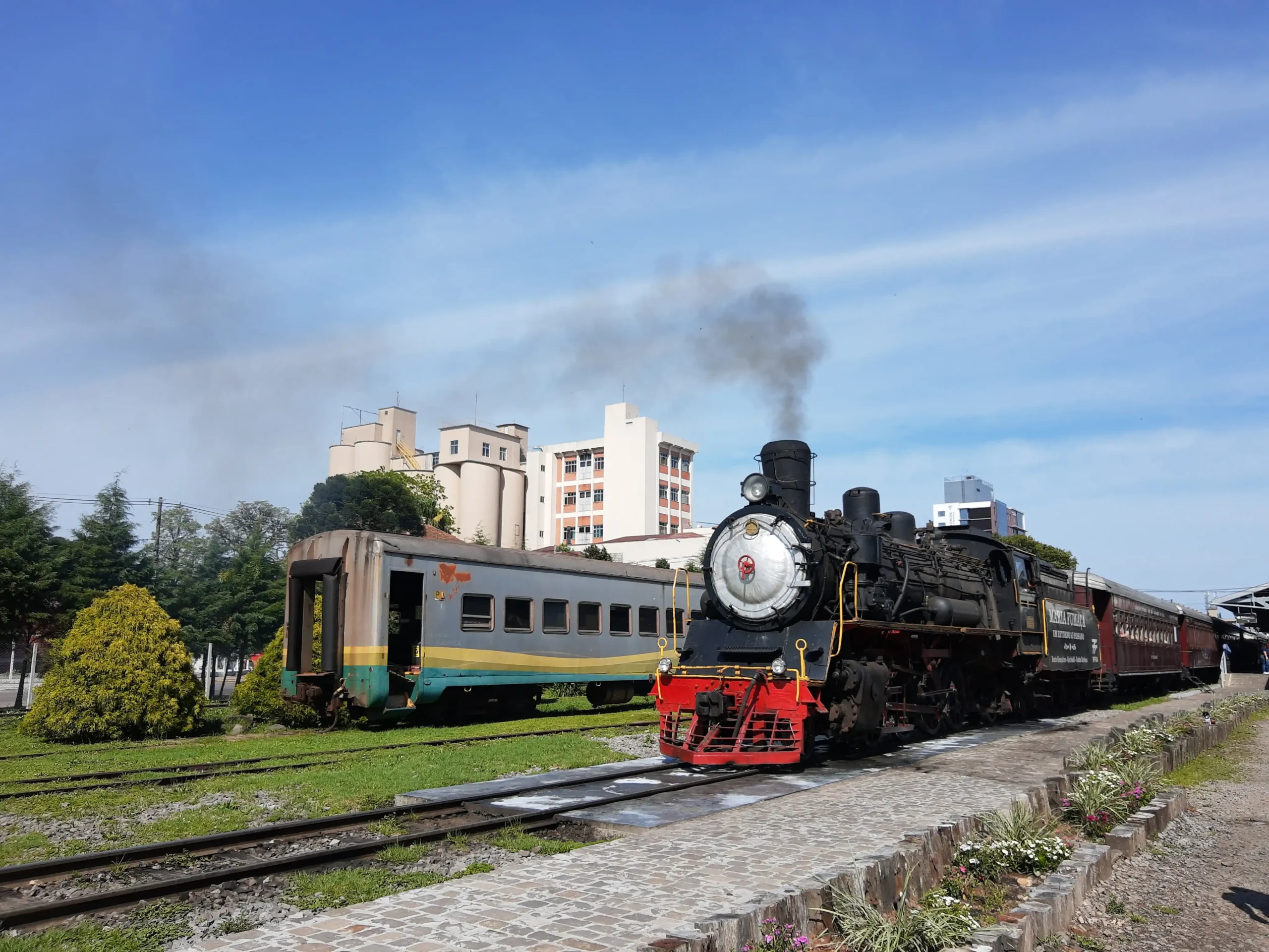 Tour Maria Fumaça — foto nova 1