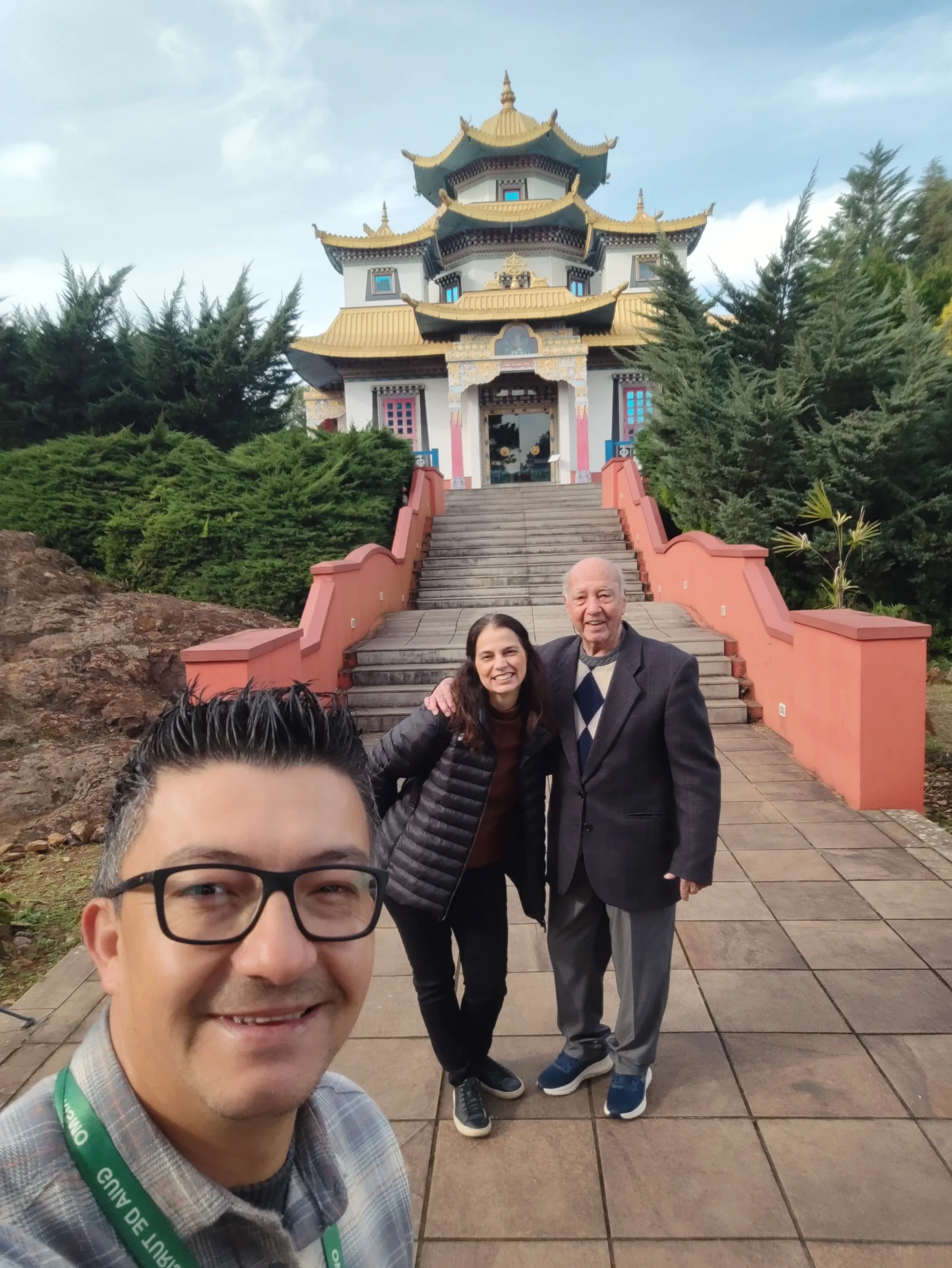 Tour Templo Budista — Três Coroas
